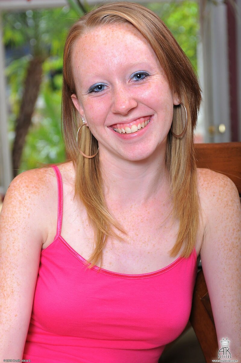Елена, 23